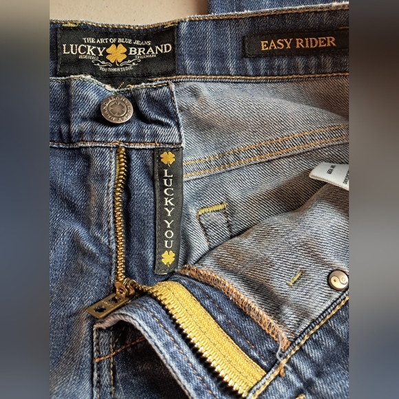 Lucky Brand Blue Jeans The Art Of The Blue Jean Size 6/28 - Picture 8 of 15